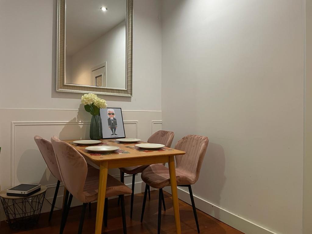 Private Room Gothic Quarter Barcellona Esterno foto