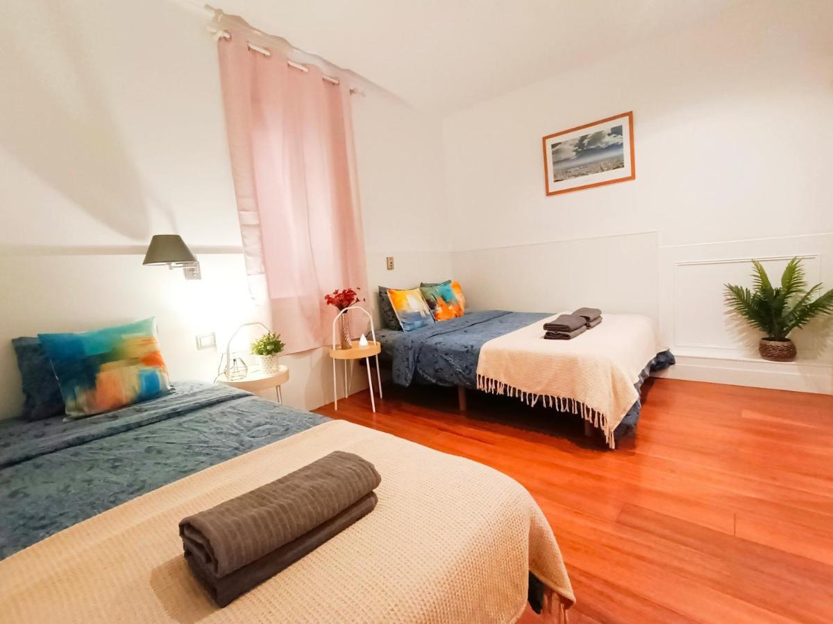Private Room Gothic Quarter Barcellona Esterno foto