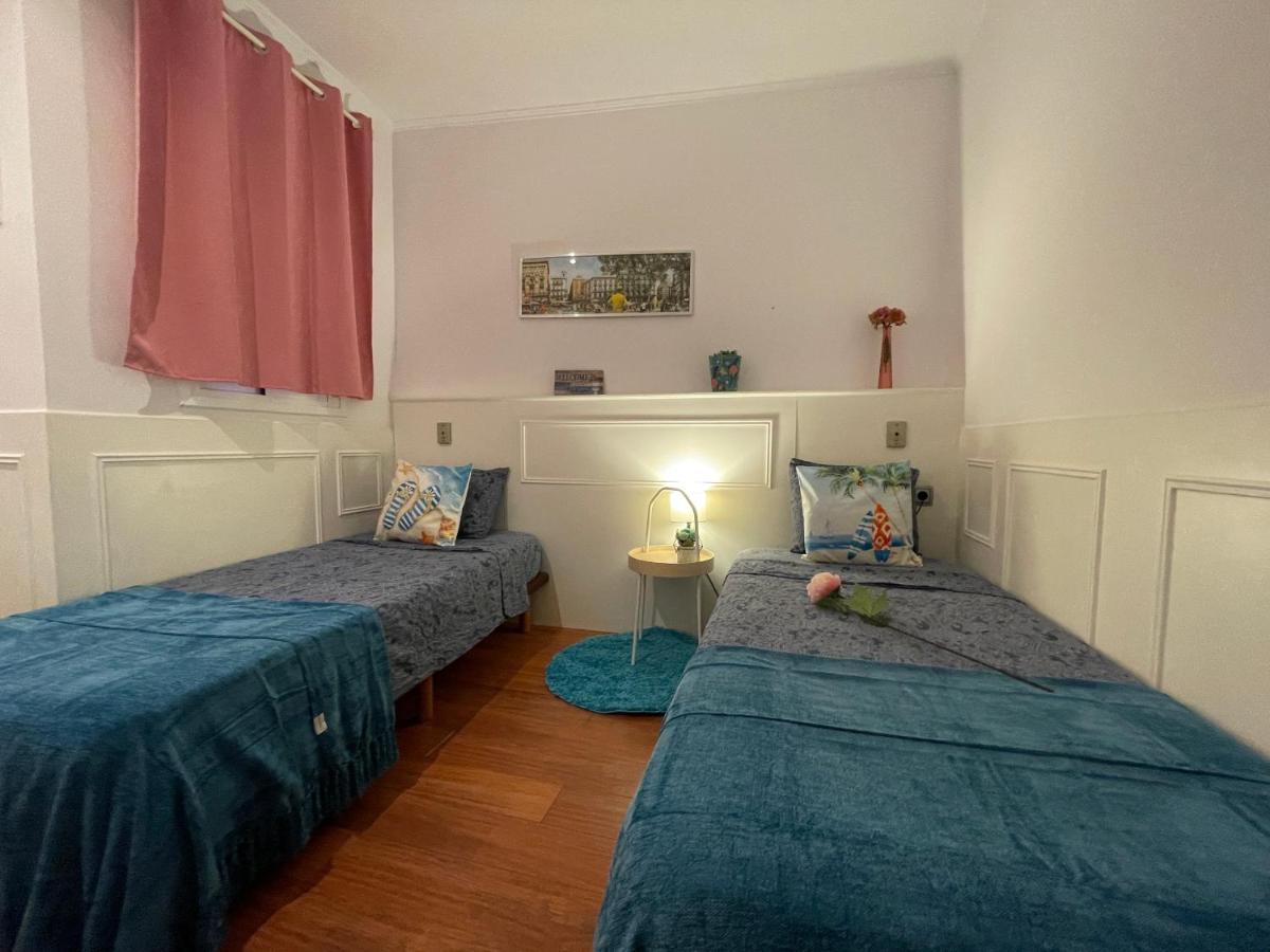 Private Room Gothic Quarter Barcellona Esterno foto
